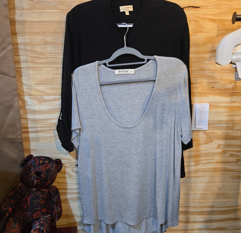 2 TOPS CHOICES & THREE BRIRDS NEST